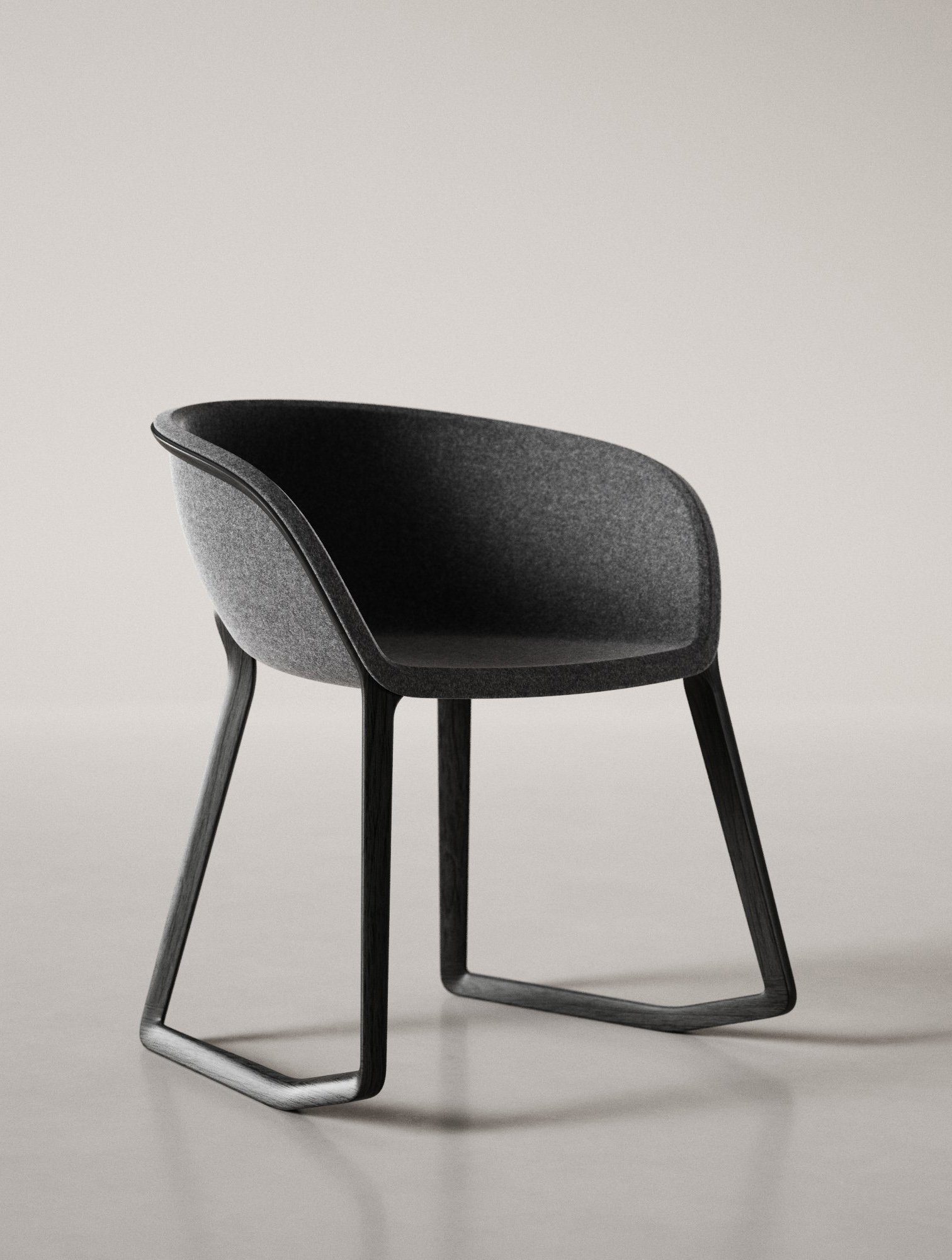 Riseup Schwarz Filz Aufnahme des Riseup in einer Materialalternative, schwarz gebeizte Beine und Filz.